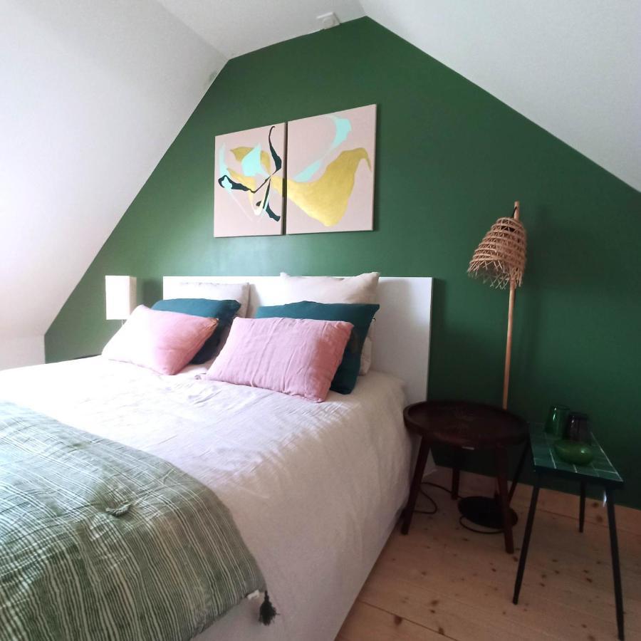 Chambre Dans Atelier D'Artiste Bed & Breakfast เลอม็องส์ ภายนอก รูปภาพ
