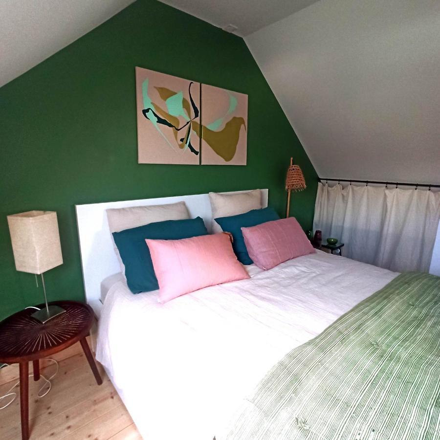 Chambre Dans Atelier D'Artiste Bed & Breakfast เลอม็องส์ ภายนอก รูปภาพ